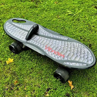 e movement Venom 900W 42V 5.5Ah Electric Skateboard | Dual Motor